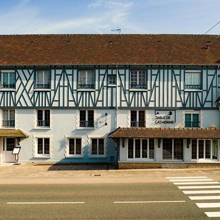 Logis Hotel Restaurant Le Faisan Dore Argentan Exterior photo